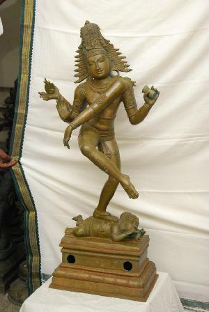 Decorative Metal Statues
