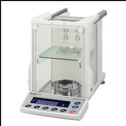 micro analytical balance