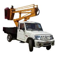 Mahindra Picup Sky Lift