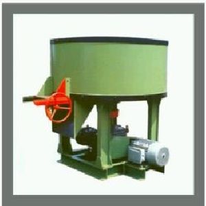 hydraulic pan mixer