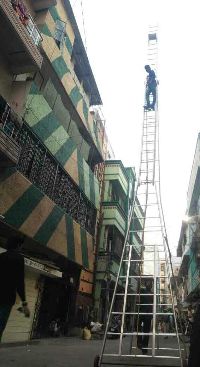 Industrial Extension Ladder