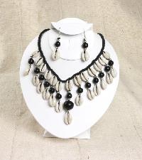 Natural Cowrie Shells Necklace