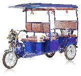 Tricycle E Rickshaw