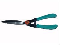 plastic hedge cutters