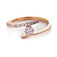 Daily wear diamond rings