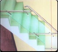 ss glass railing