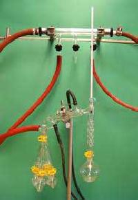 Laboratory Distillation Apparatus