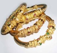 antique gold jewelry