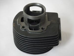 Bajaj 3 Wheeler Rear Engine 5 Port Cylinder Block