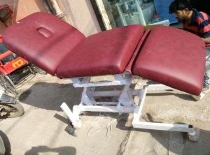 Hi Low Treatment Table Motorized 3 Section Single Motor