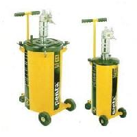pneumatic grease dispensers