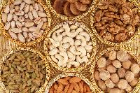 Dry Nuts