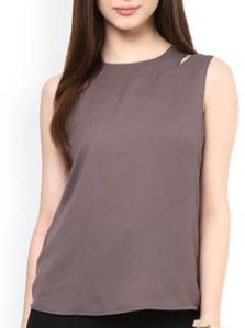 Ladies Plain Sleeveless Round Neck T-Shirts