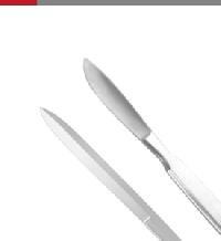 surgical knifes