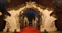 wedding backdrop gate