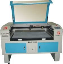 CO2 Laser Cutting Machine