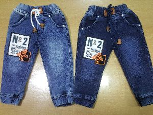 1099 Velvet Easy Jeans