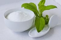 white stevia powder