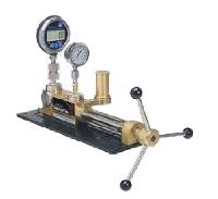 Digital Pressure Calibrator