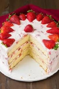 Strawberries Cake