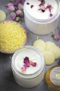 Ladies Herbal Body Lotion