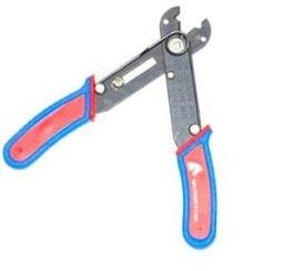 Adraxx 68C wire stripper and cutter