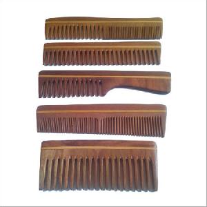 Horn Comb 06