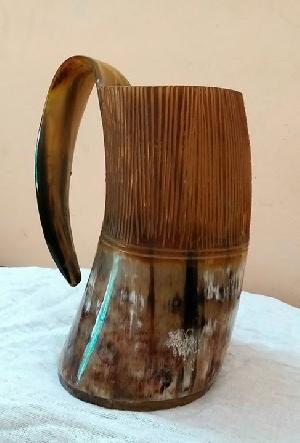 Horn Jug 06