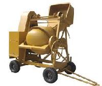 Concrete Mixer with Hopper