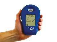 DiaSpect Tm hand-held analyzer