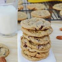 Banana Chocolate Chip Cookies