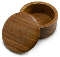 Polished mango wood shaving soap bowl