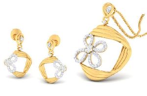 designer diamond pendant set