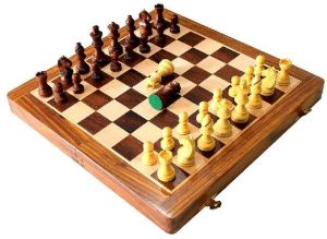 Wooden Magnetic Chess