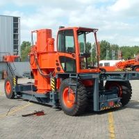 Self Propelled Bundle Extractor