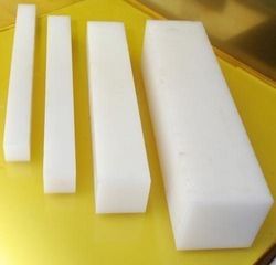 Nylon Square Rods