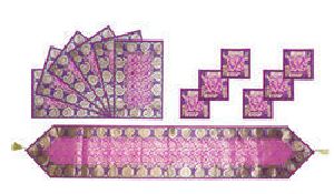 TR03_AI01 Purple Designer Table Runner