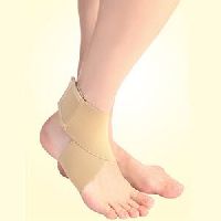 Ankle Binder