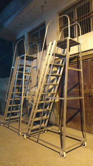 Aluminium Trolley Ladder