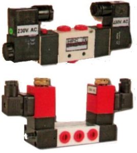 DOUBLE SOLENOID VALVE