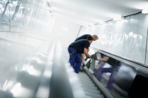 escalator repairing services