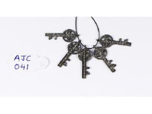 AJC041 Antique Style Charm