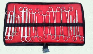 18 Pieces Surgical Kit