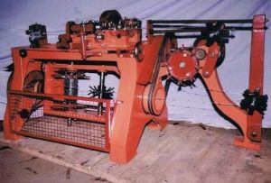 Barbed Wire Making Machine