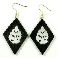 A Pair of Black Coconut Fake Gauge Wood Treditional Wooden Earrings