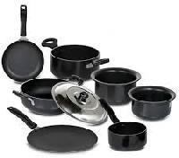 nonstick cookware set