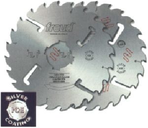 Ripping Saw Blades with Rackers