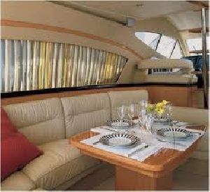 55 Motor Yacht 04