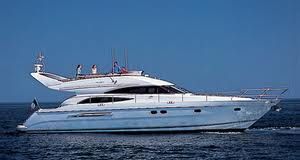 61 Motor Yacht 05