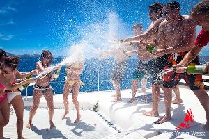 Bachelor Party On Yacht Organizer 01